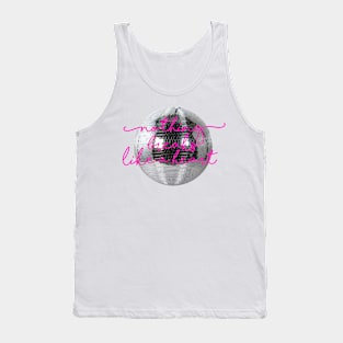 Copie de Copie de Nothing breaks like a heart Tank Top